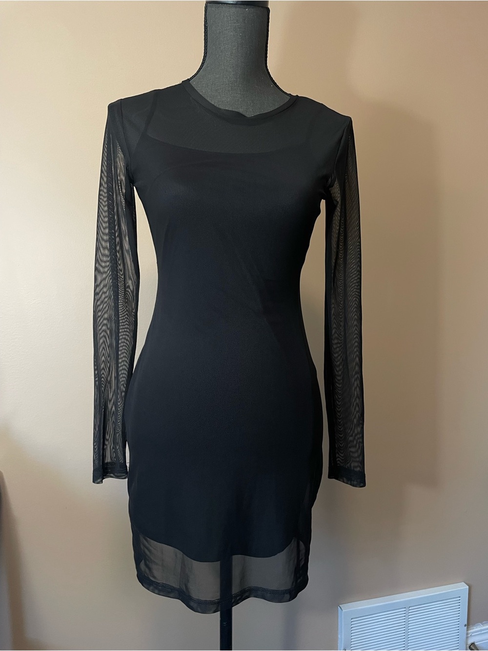 Streetwear Society Black Sheer-Panel Long Sleeve Bodycon Dress size Small
